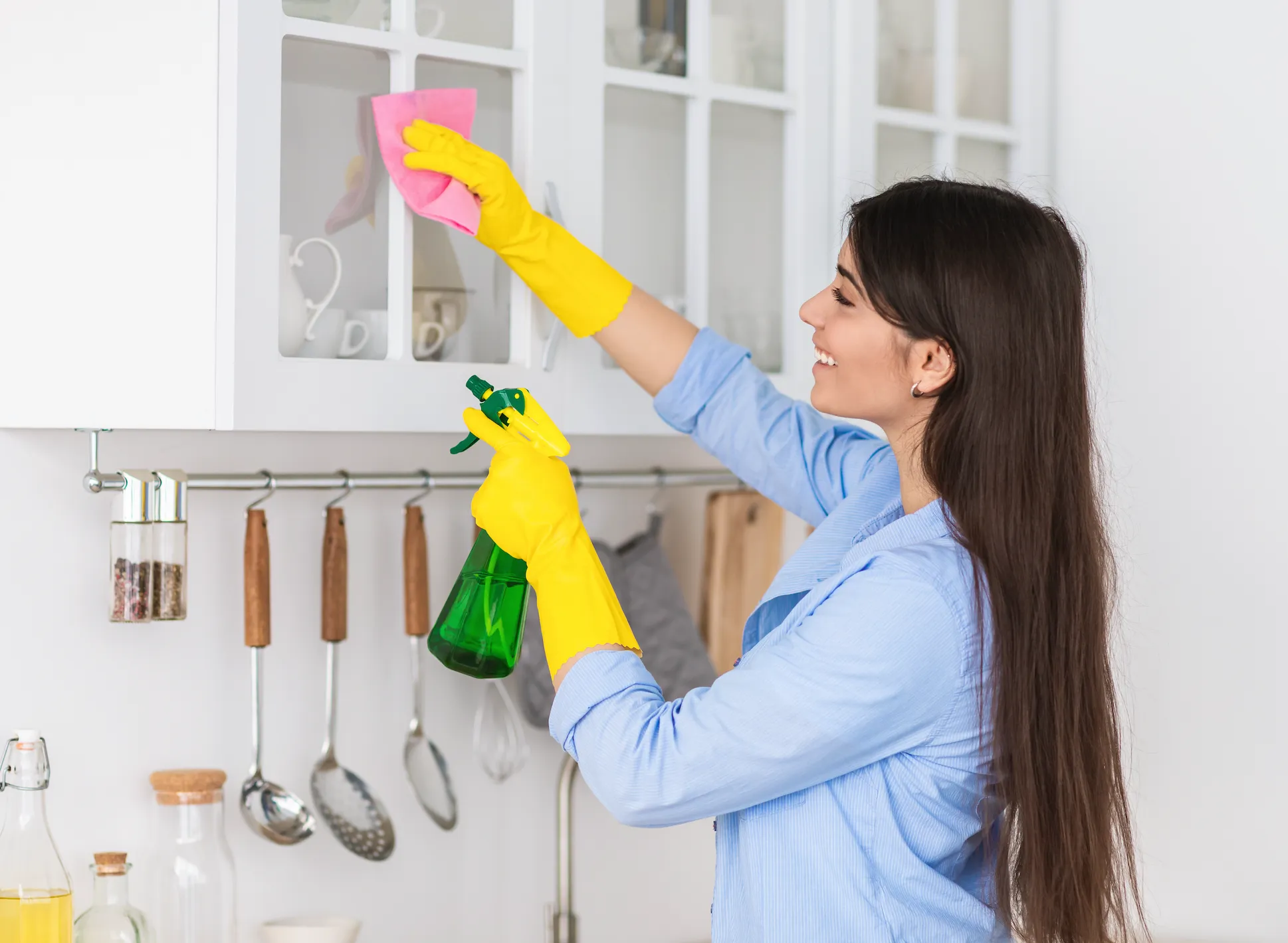 ¿Cómo limpiar todos los vidrios de tu casa? 