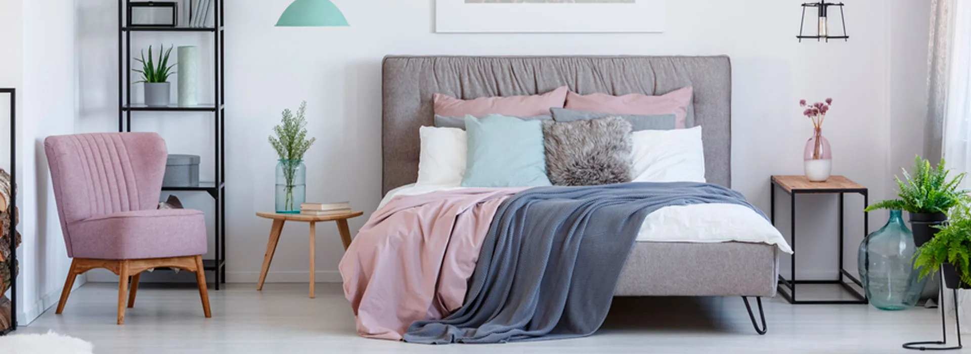Tips para elegir y colocar la cama en el dormitorio para un mejor descanso 